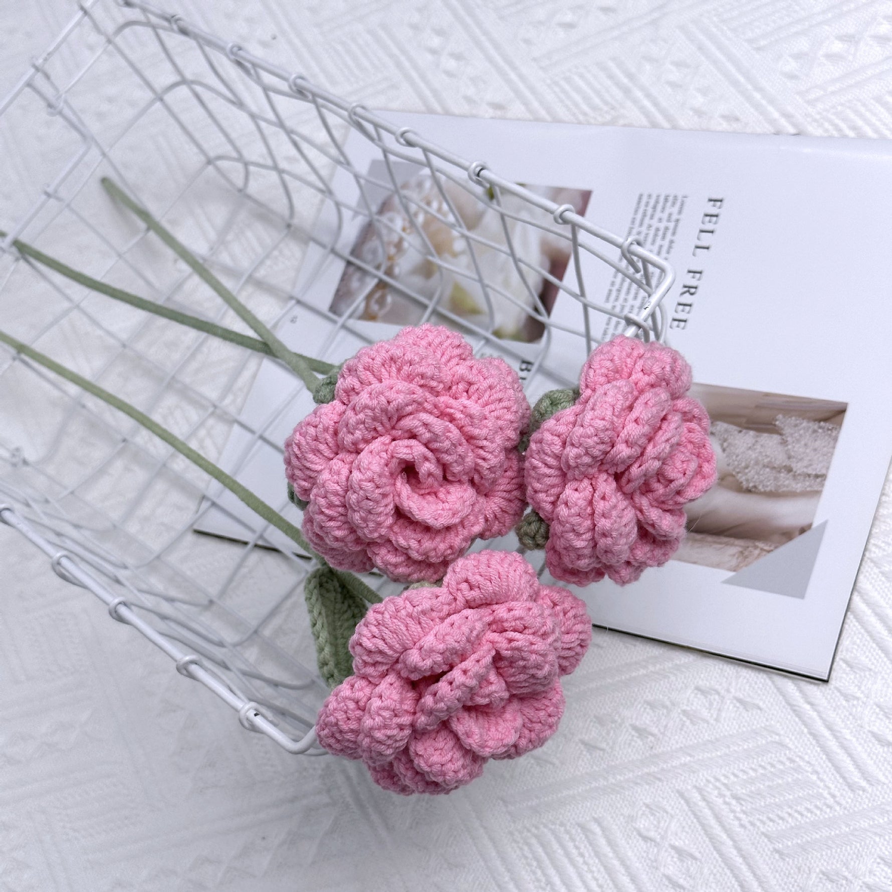 Overturn Pointed Rose Wool Hand-woven Flower Finished Product