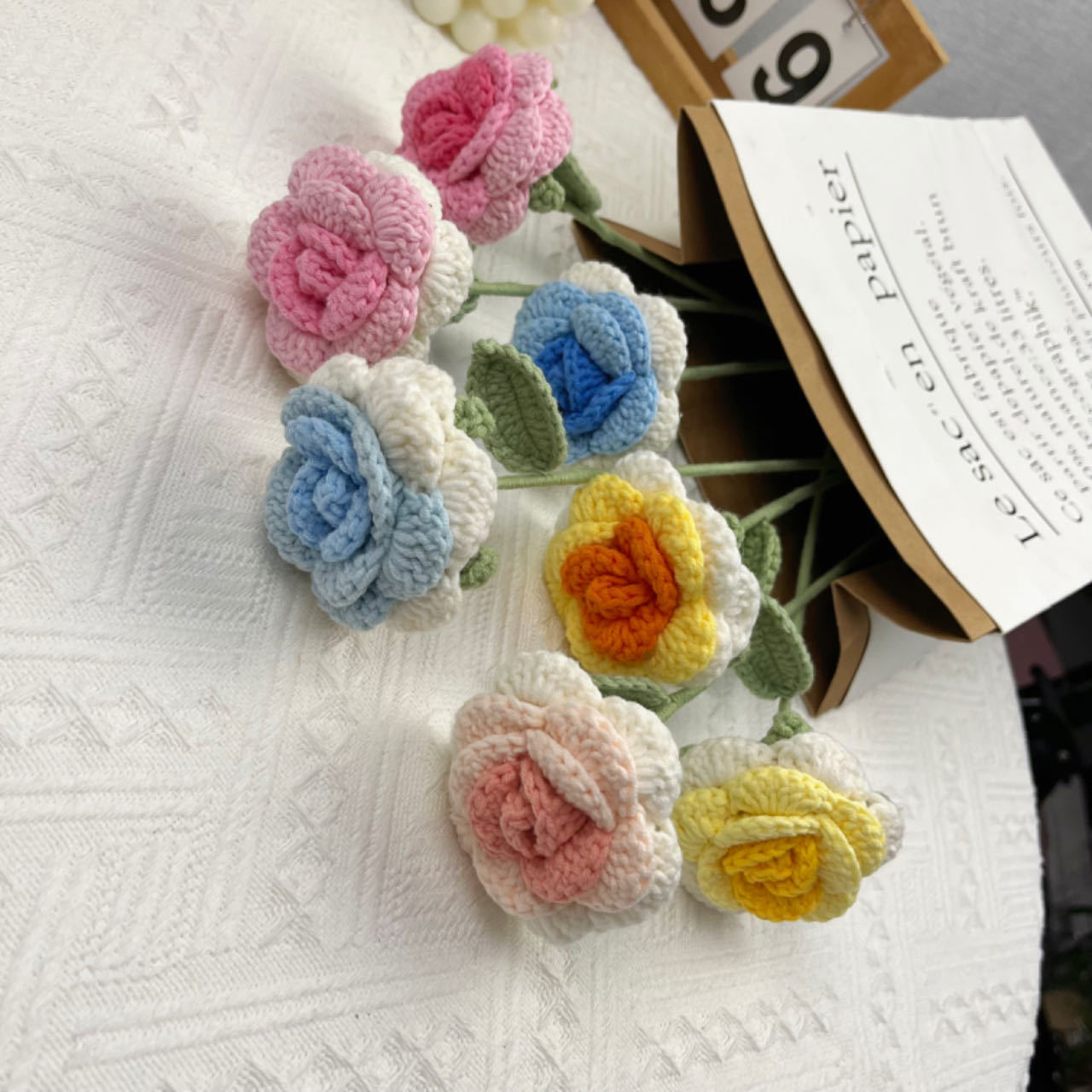 Overturn Pointed Rose Wool Hand-woven Flower Finished Product