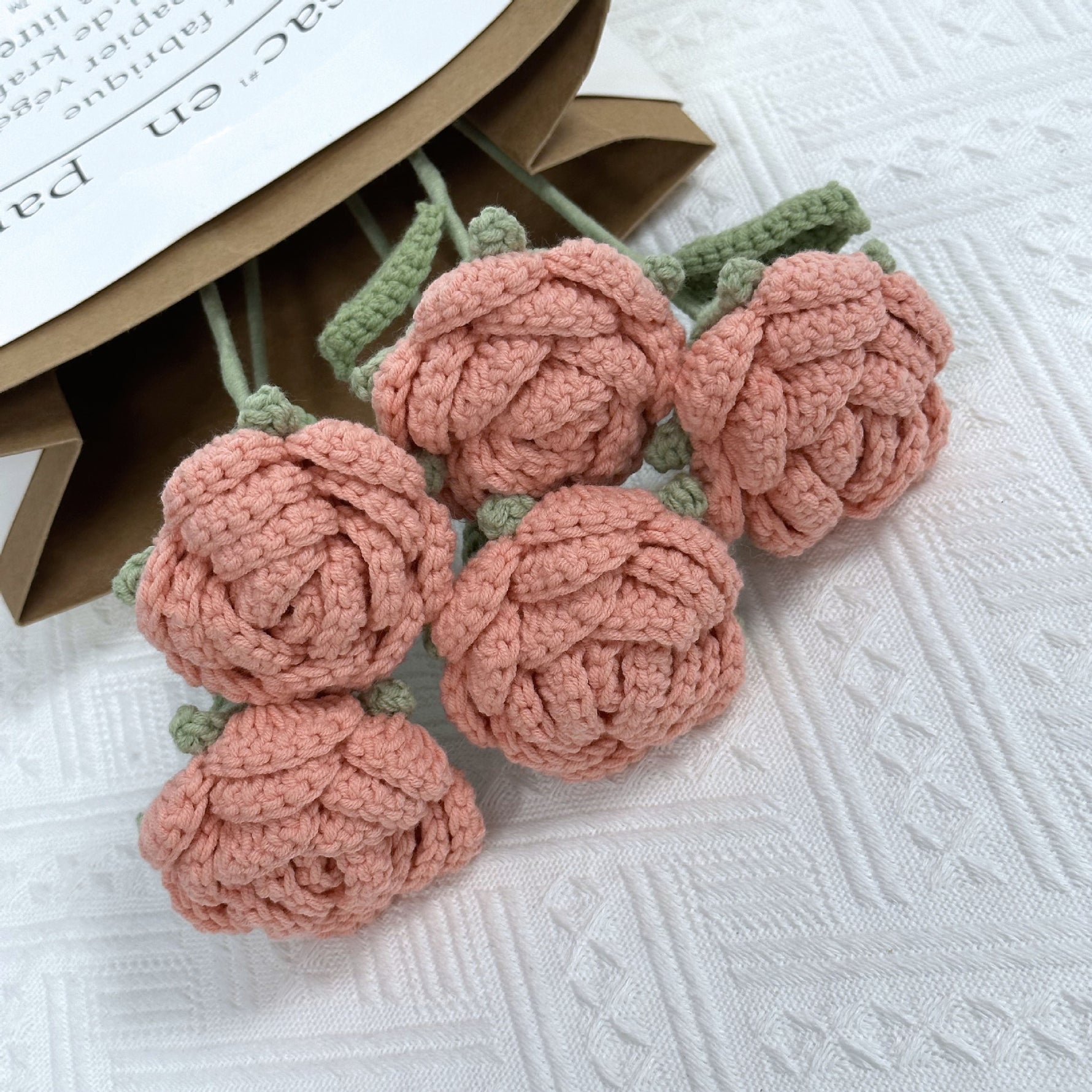 Overturn Pointed Rose Wool Hand-woven Flower Finished Product