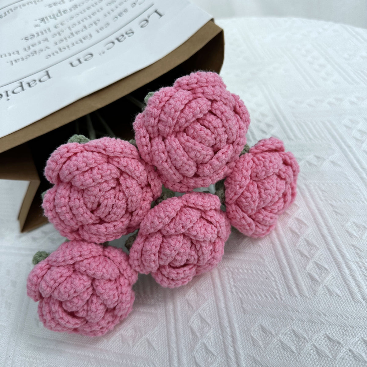 Overturn Pointed Rose Wool Hand-woven Flower Finished Product
