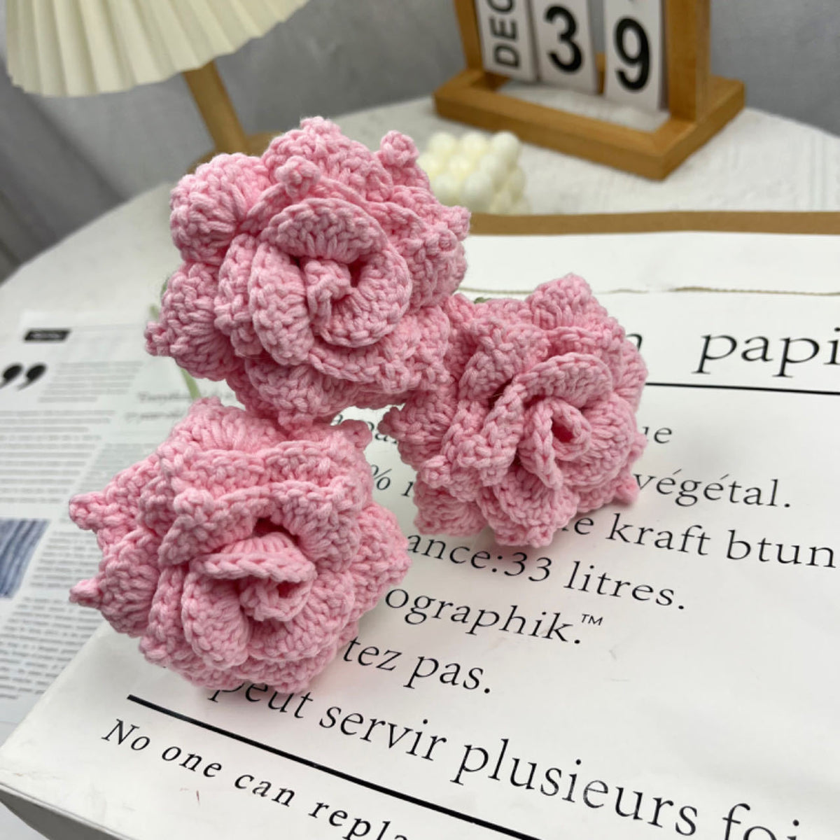 Overturn Pointed Rose Wool Hand-woven Flower Finished Product
