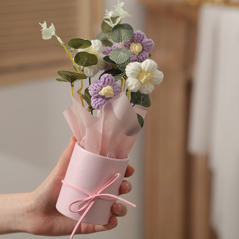 DIY Hand-woven Knitted Flower Decorations